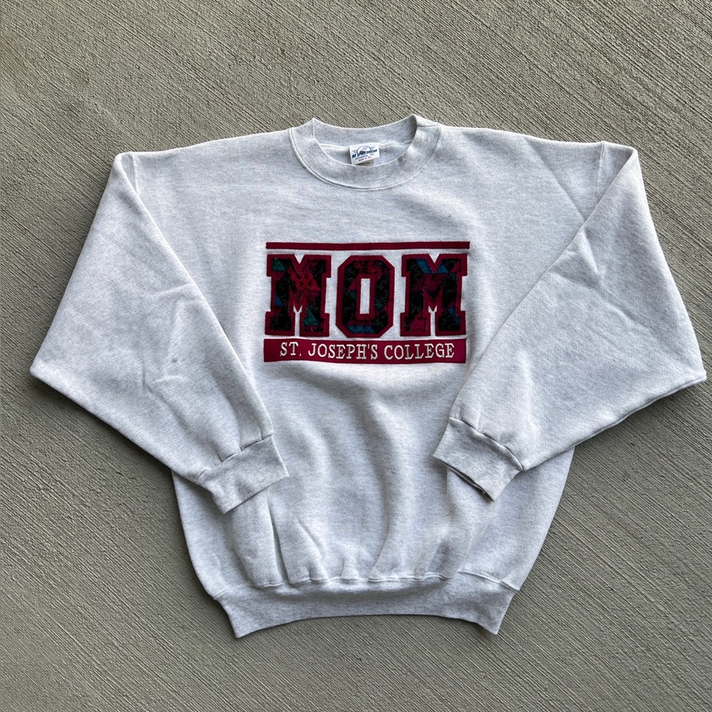 Vintage St Joseph’s College Mom Made in USA Crewneck Sweatshirt